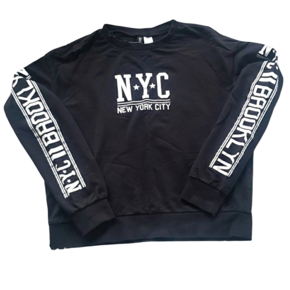 H&M Brooklyn NYC Black Long Sleeve Sweatshirt Size Small - Picture 3 of 6
